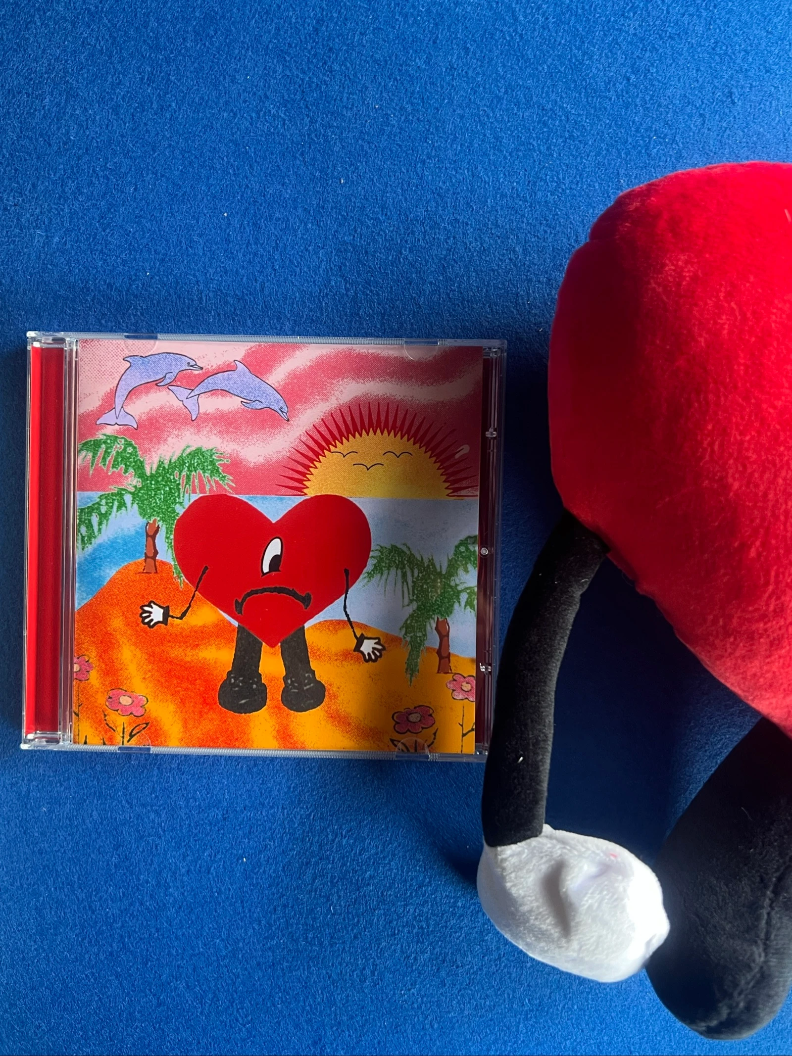 Pack Bad Bunny - Un Verano Sin Ti (CD + Plush) – photo 2